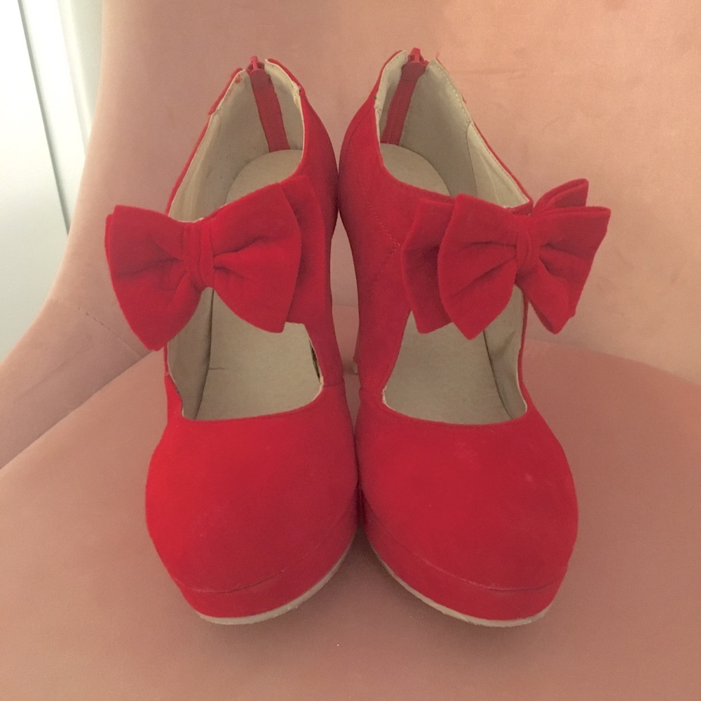 🟢BOGO FREE🟢 👠 Bowtie High Heel Pumps 👠🟢